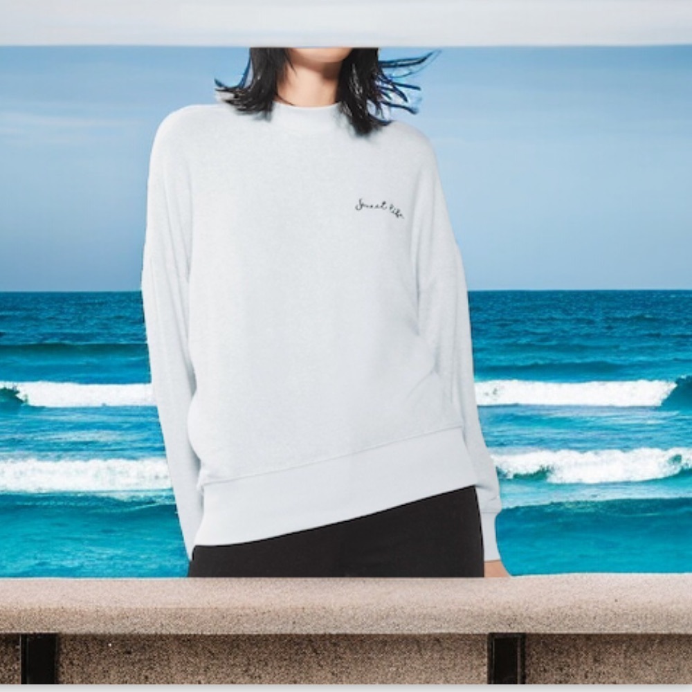 Top Shop Pale Blue Crewneck sweater -Like new “Sweetlife” Sz8 -Cozy Lake Life!☀️ - Picture 9 of 14